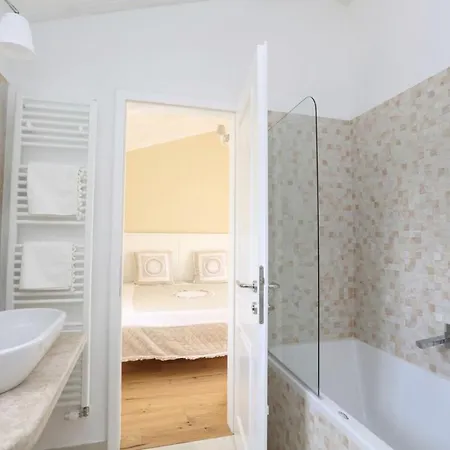 Meerblick, Privater Pool, 1000m2 Grundstueck * Makovci