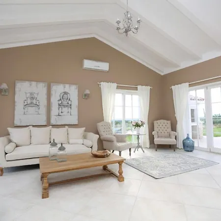 Villa Meerblick, Privater Pool, 1000m2 Grundstueck *